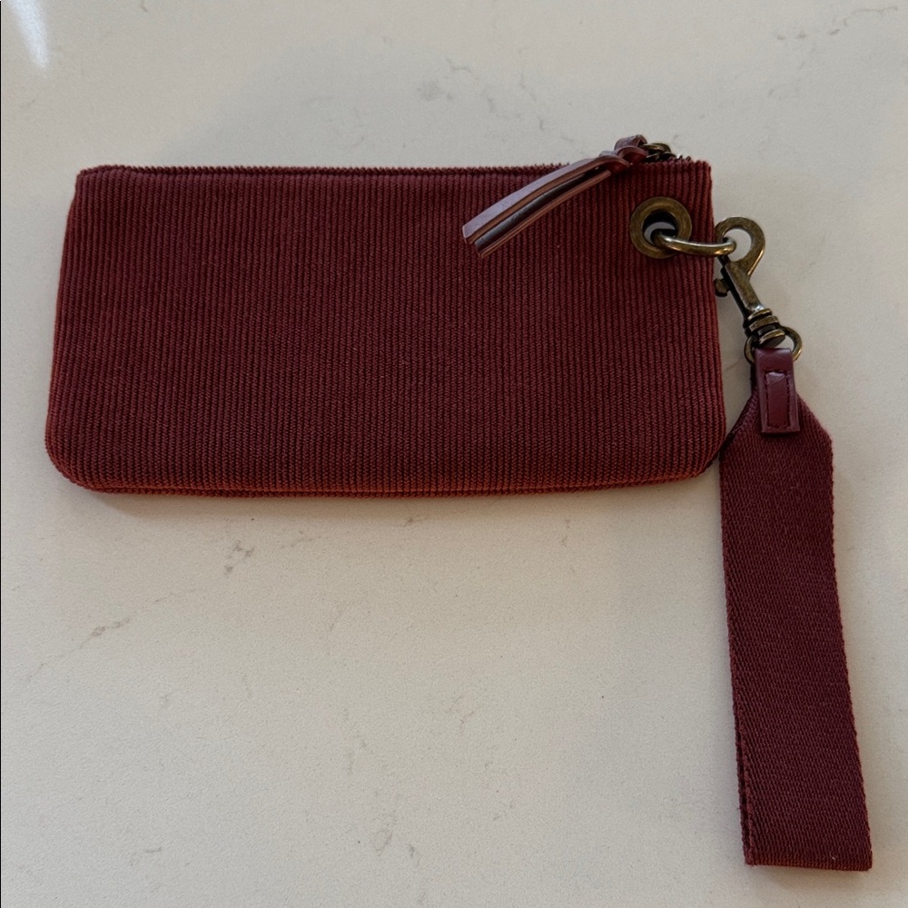 Universal Thread Burgundy Wristlet Pouch *New